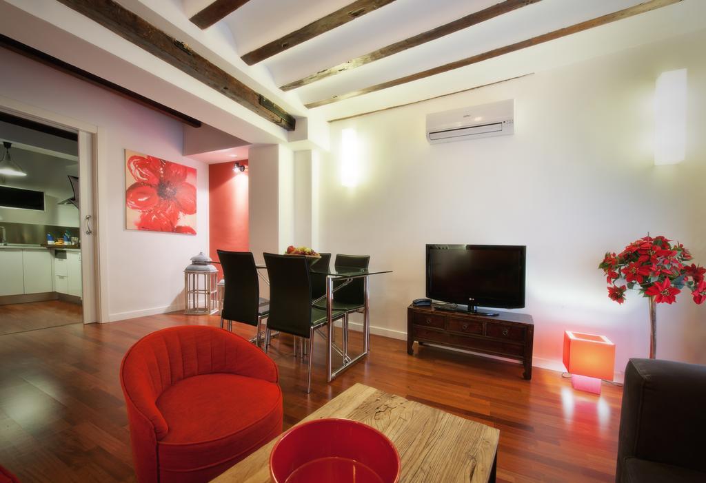 Apartamentos Abad Toledo Phòng bức ảnh