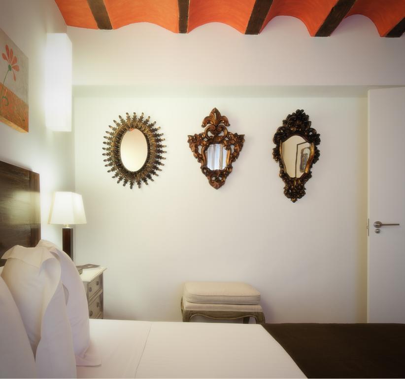 Apartamentos Abad Toledo Phòng bức ảnh